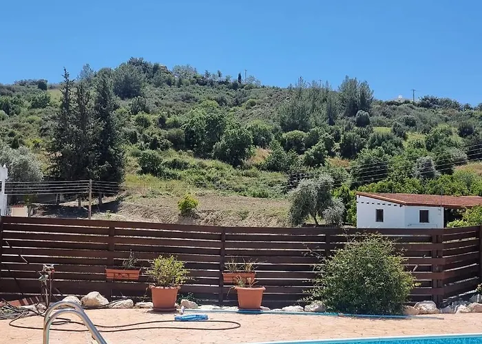 Potamos Private Steni