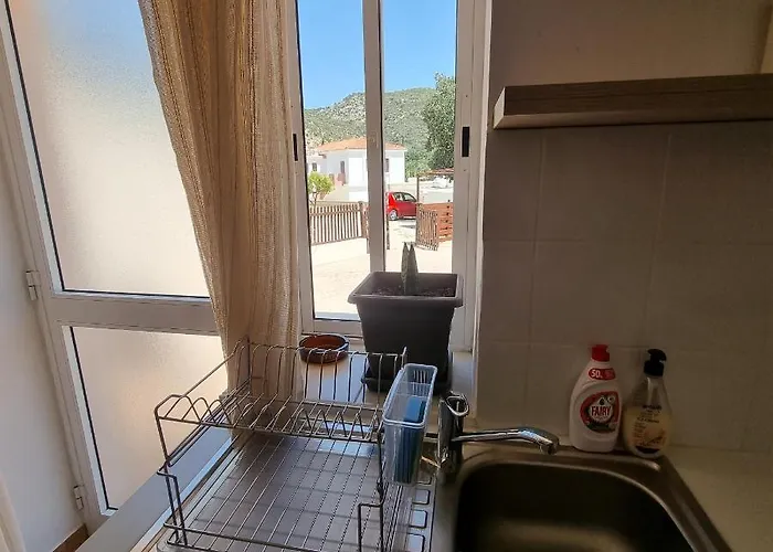 Potamos Private Penzion Steni