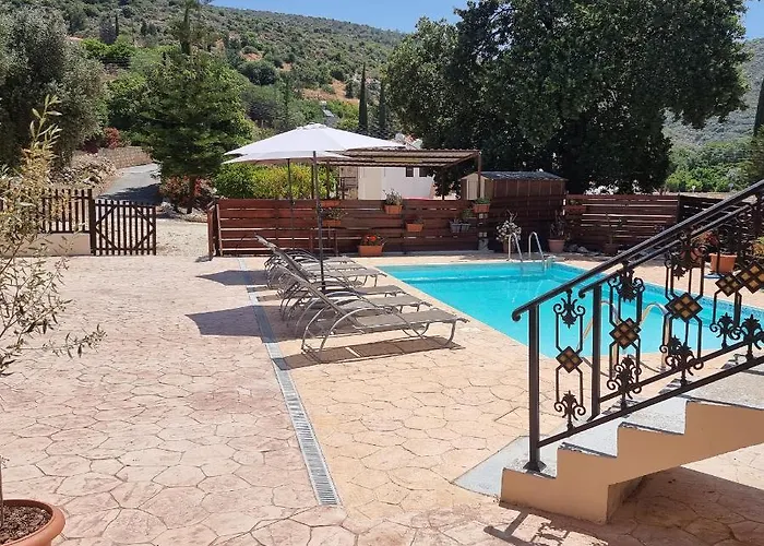 Potamos Private Penzion Steni